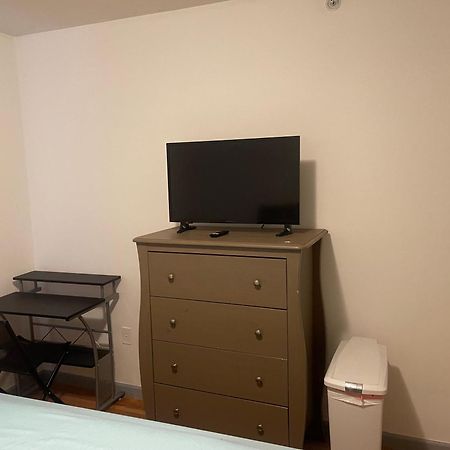 Hotel Permat,Llc Newark Esterno foto